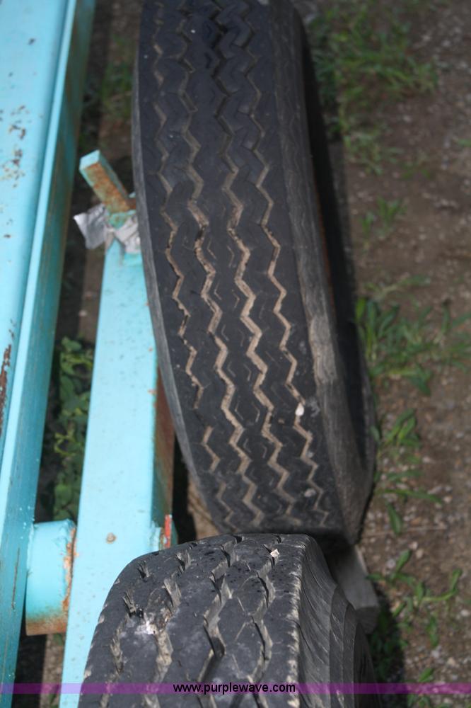 image for item A6784 John Deere 515 drill with carrier