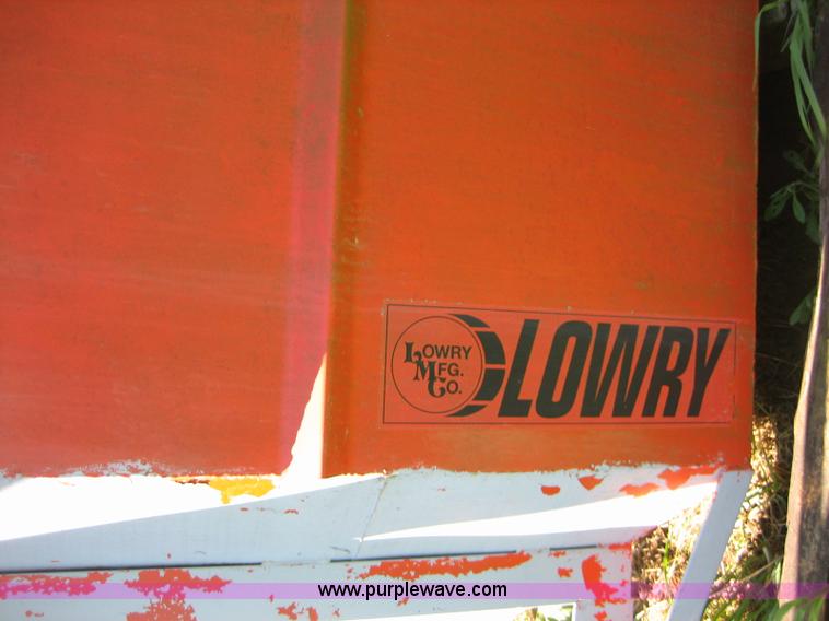 image for item B1191 Lowery hopper bin