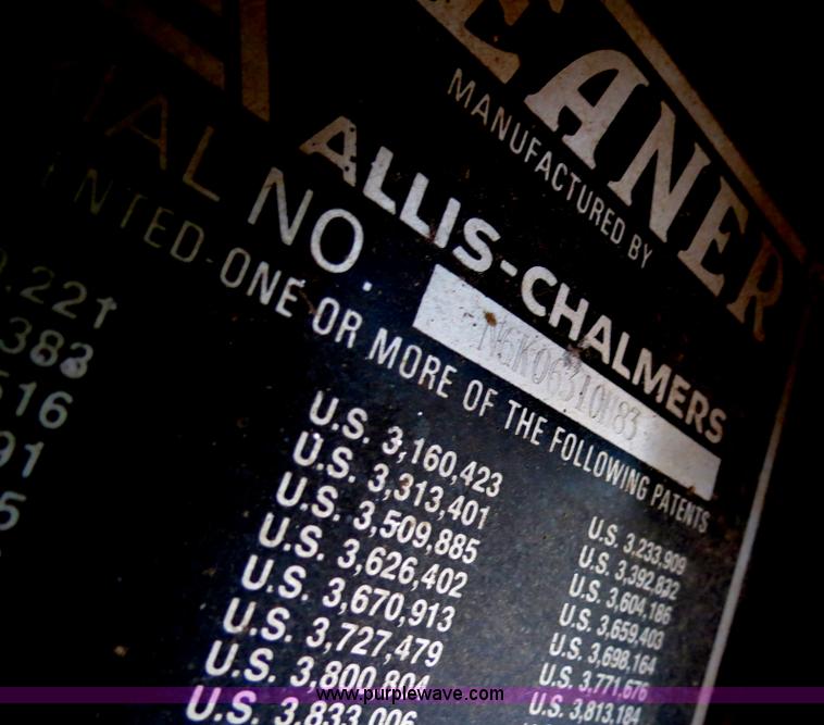 image for item B2318 1983 Gleaner N6 Series Three Combine