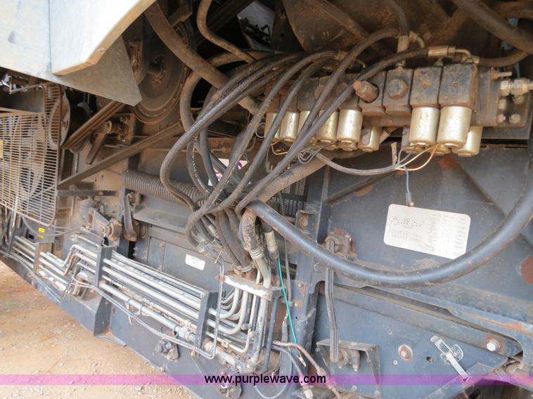 image for item B2318 1983 Gleaner N6 Series Three Combine