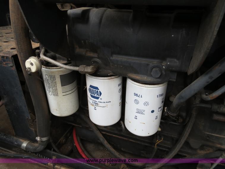 image for item B2318 1983 Gleaner N6 Series Three Combine