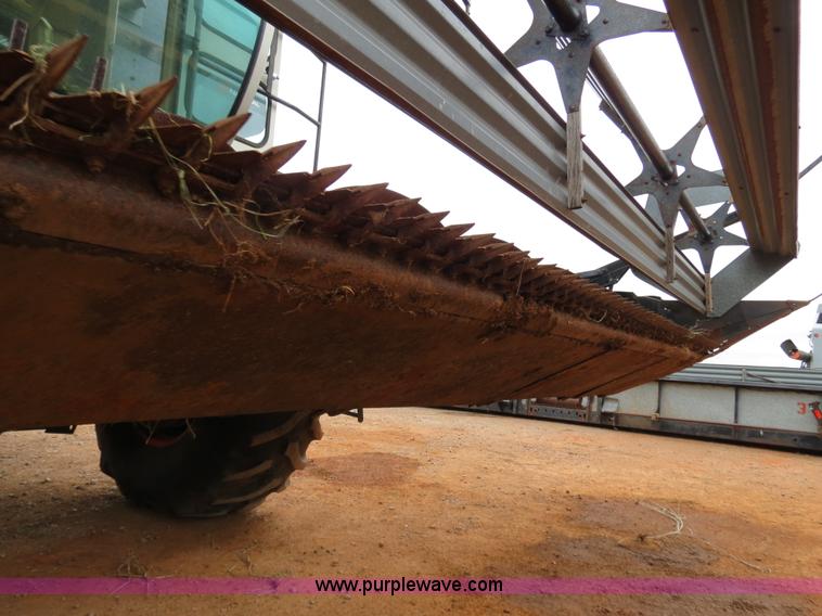 image for item B2318 1983 Gleaner N6 Series Three Combine