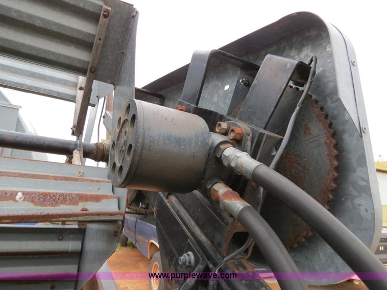 image for item B2318 1983 Gleaner N6 Series Three Combine