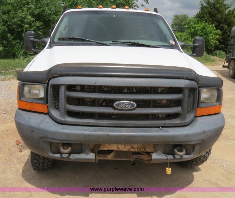 image for item B2321 1999 Ford F350 pickup truck