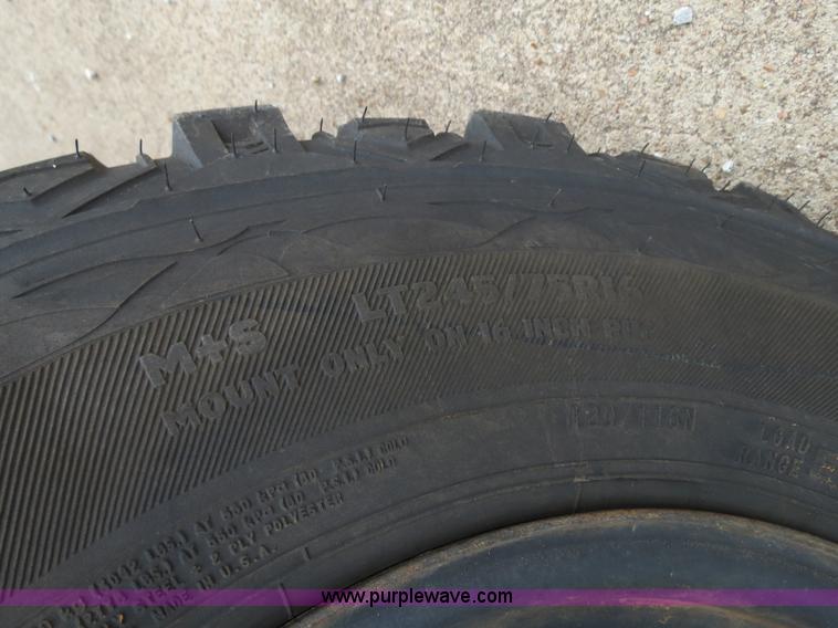 image for item B2321 1999 Ford F350 pickup truck