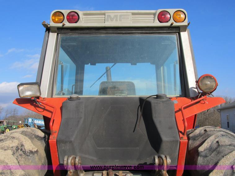 image for item B2631 1980 Massey-Ferguson 2705 tractor