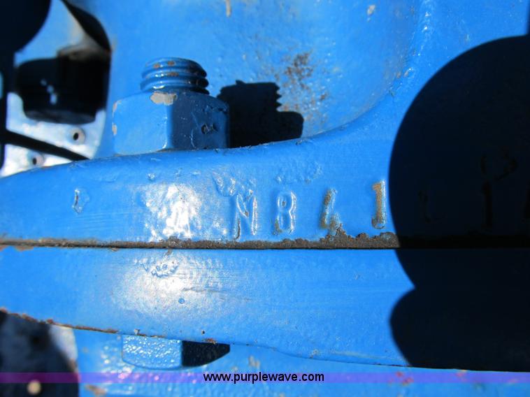 image for item B2689 1994 Ford 3230 tractor