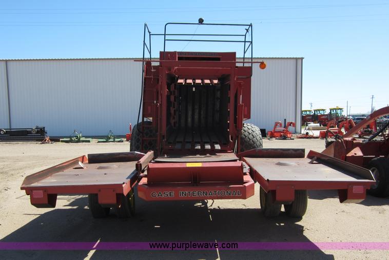 image for item B3185 1993 Case IH 8580 large square baler