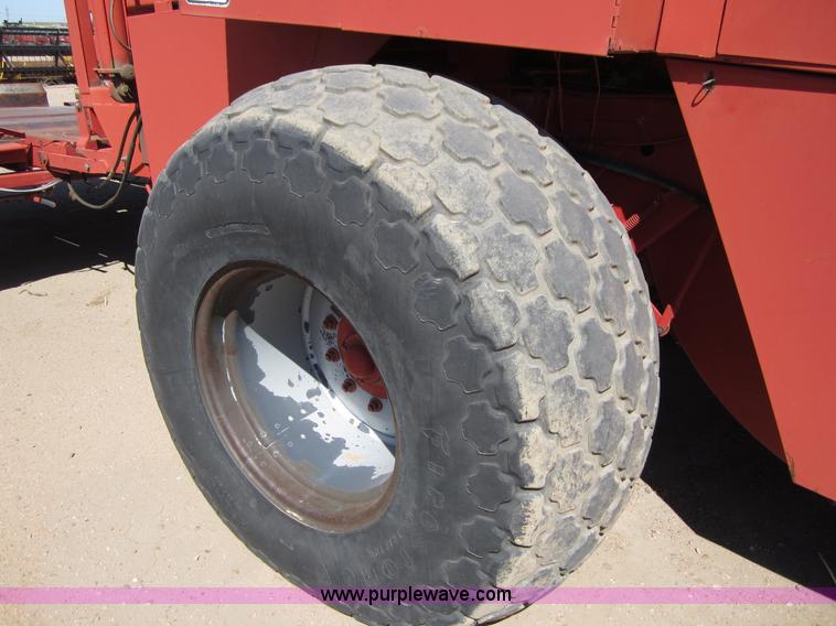 image for item B3185 1993 Case IH 8580 large square baler