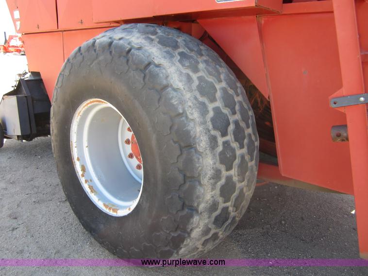 image for item B3185 1993 Case IH 8580 large square baler