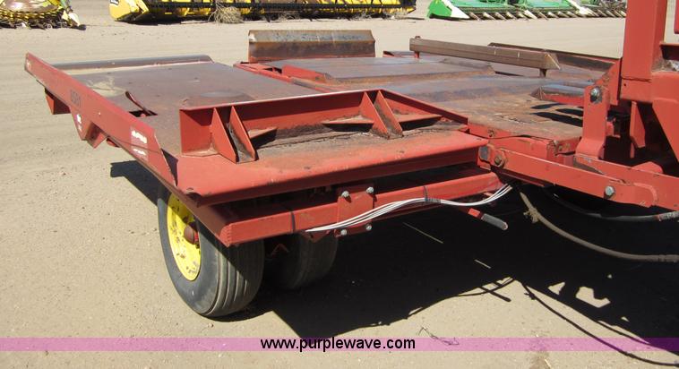 image for item B3185 1993 Case IH 8580 large square baler