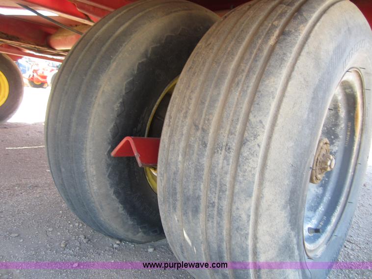 image for item B3185 1993 Case IH 8580 large square baler