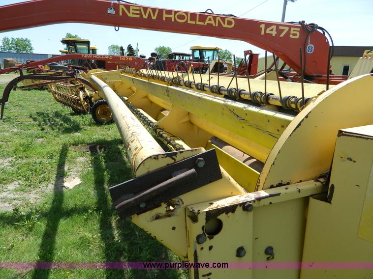 image for item B3657 New Holland 1475 hydro swing swather
