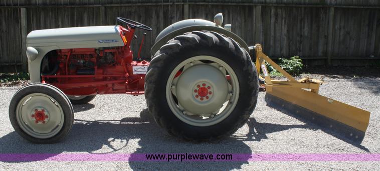 image for item B6520 1954 Ferguson 30 tractor