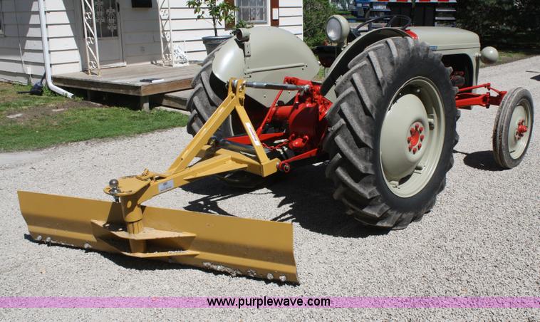 image for item B6520 1954 Ferguson 30 tractor