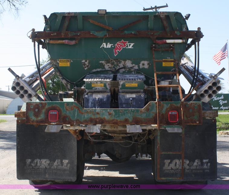 image for item B6524 1996 Ford LN8000 Loral Air Max fertilizer truck