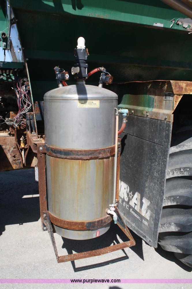 image for item B6524 1996 Ford LN8000 Loral Air Max fertilizer truck