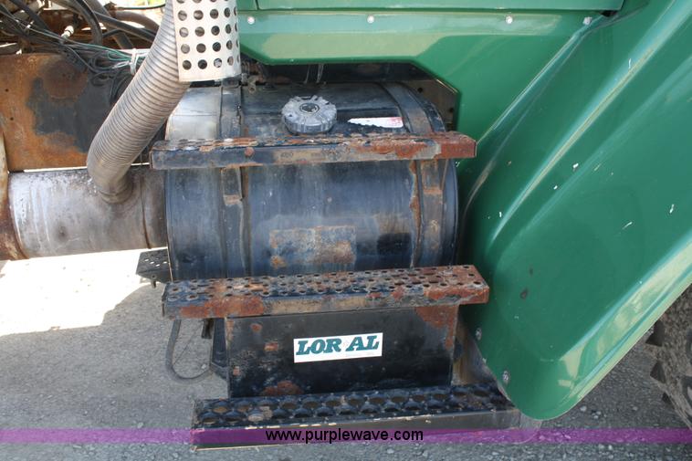 image for item B6524 1996 Ford LN8000 Loral Air Max fertilizer truck