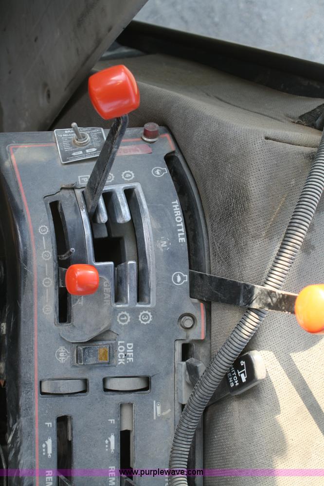 image for item B6531 1986 Case IH 2294 MFWD tractor