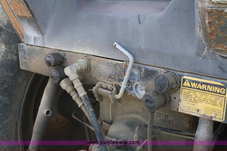 image for item B6531 1986 Case IH 2294 MFWD tractor