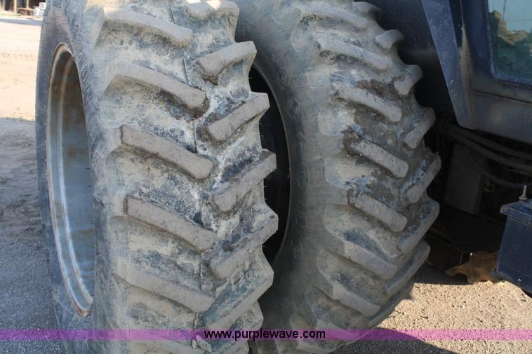 image for item B6531 1986 Case IH 2294 MFWD tractor