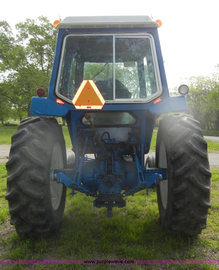 image for item C4472 1978 Ford 6700 tractor