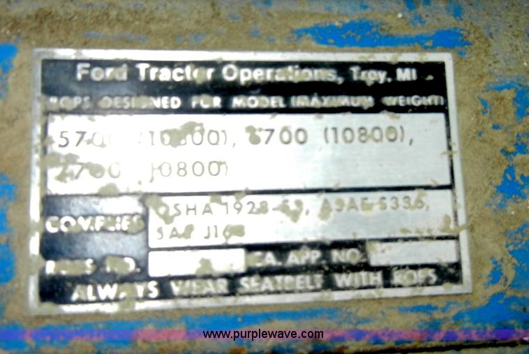 image for item C4472 1978 Ford 6700 tractor