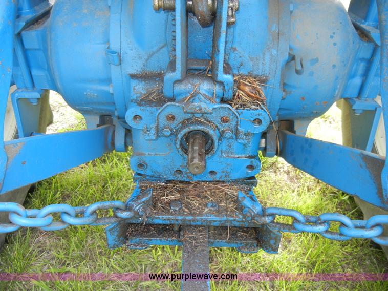 image for item C4472 1978 Ford 6700 tractor