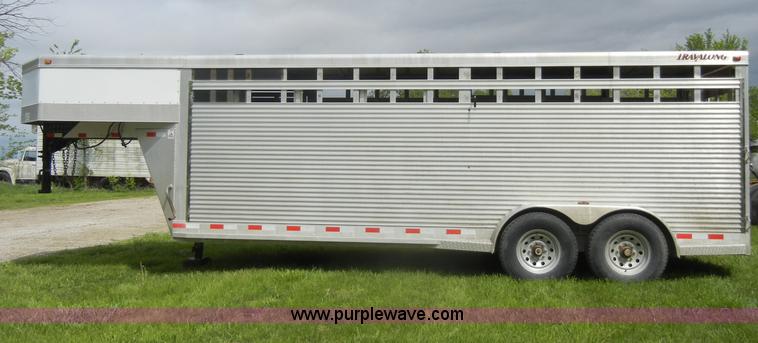 image for item C4476 2002 Travalong 20' gooseneck trailer