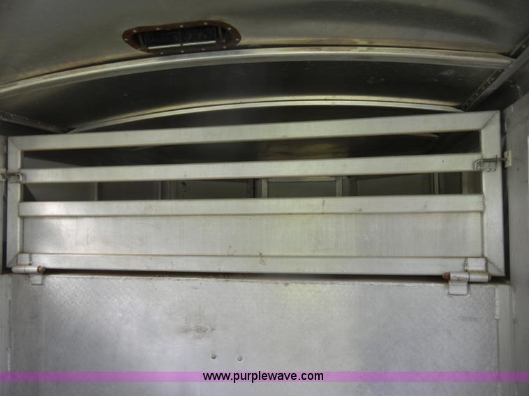 image for item C4476 2002 Travalong 20' gooseneck trailer