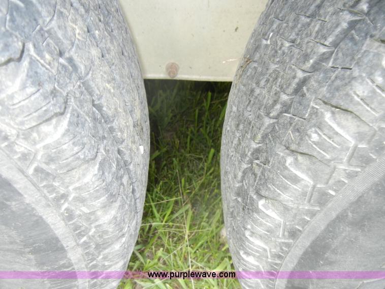 image for item C4476 2002 Travalong 20' gooseneck trailer