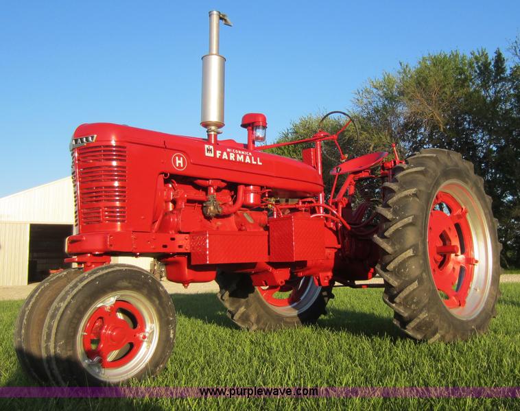 image for item C5443 Farmall H tractor