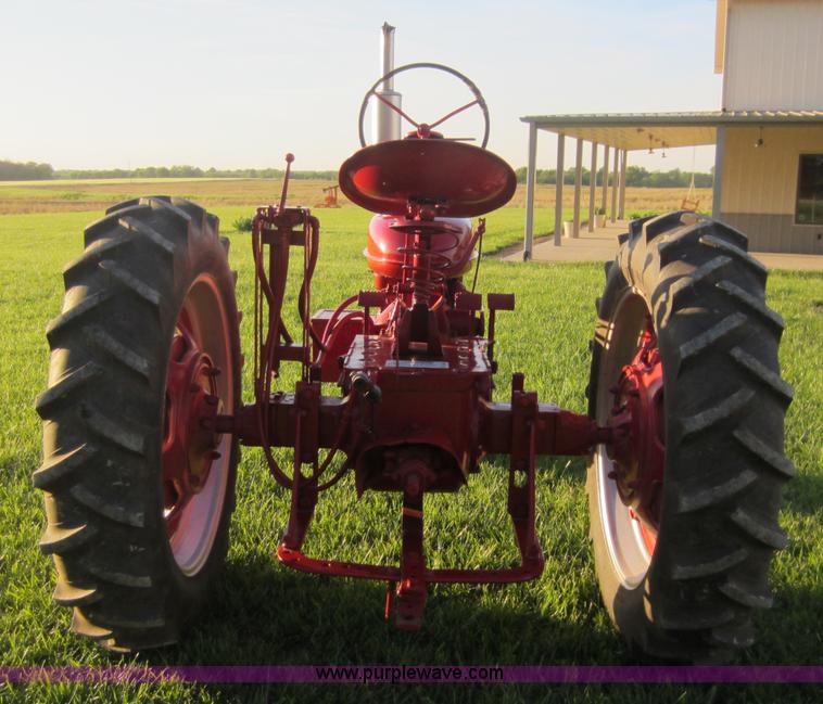 image for item C5443 Farmall H tractor
