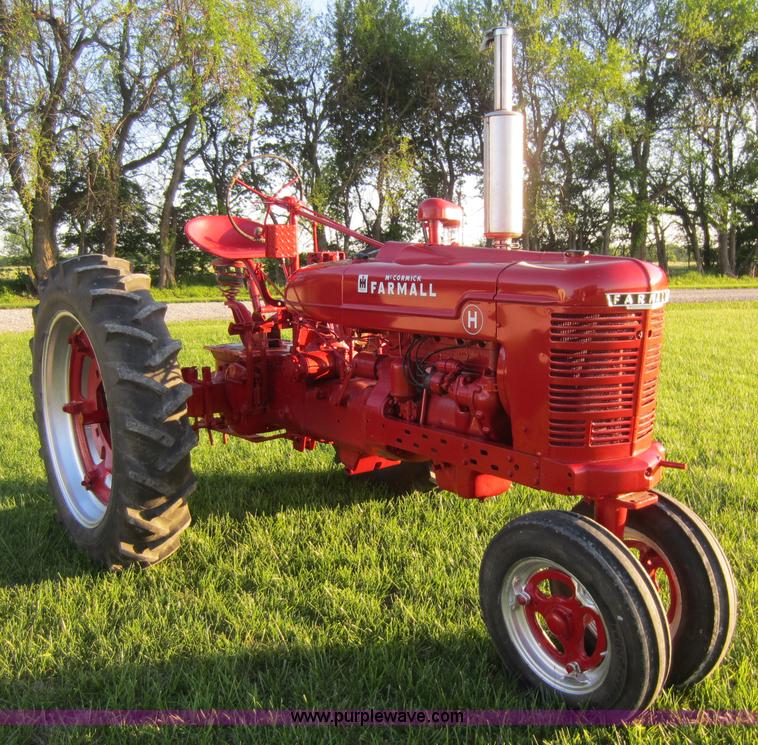 image for item C5443 Farmall H tractor