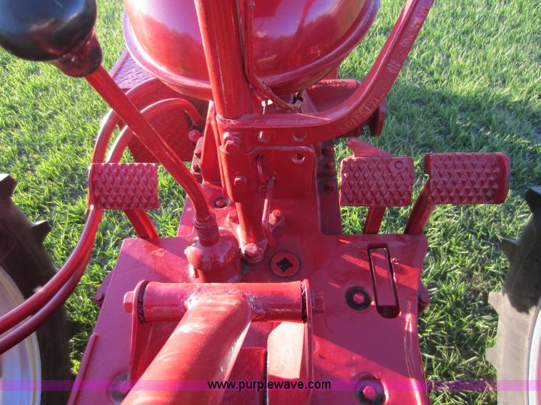 image for item C5443 Farmall H tractor