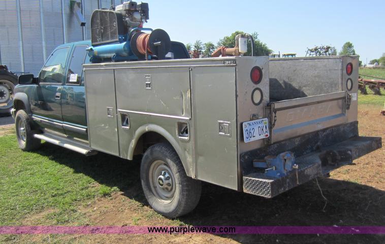 image for item C5453 1997 Chevrolet 2500 utility pickup truck