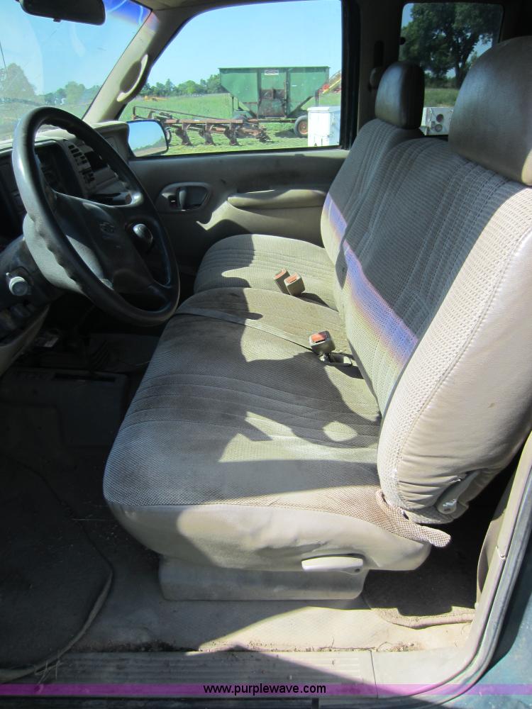 image for item C5453 1997 Chevrolet 2500 utility pickup truck