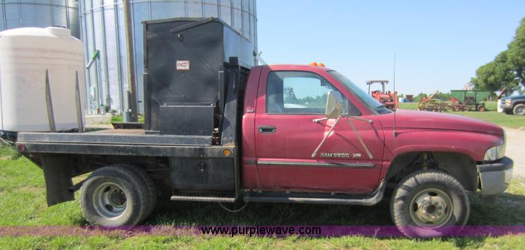image for item C5454 1998 Dodge Ram 3500 flatbed pickup truck