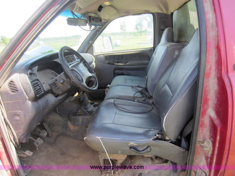 image for item C5454 1998 Dodge Ram 3500 flatbed pickup truck