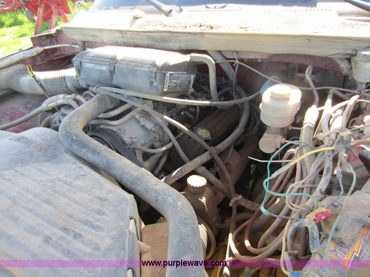 image for item C5454 1998 Dodge Ram 3500 flatbed pickup truck