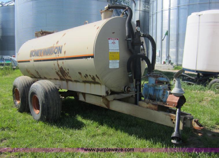 image for item C5455 Clay 2250 gallon Honey Wagon