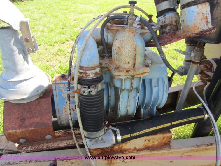 image for item C5455 Clay 2250 gallon Honey Wagon