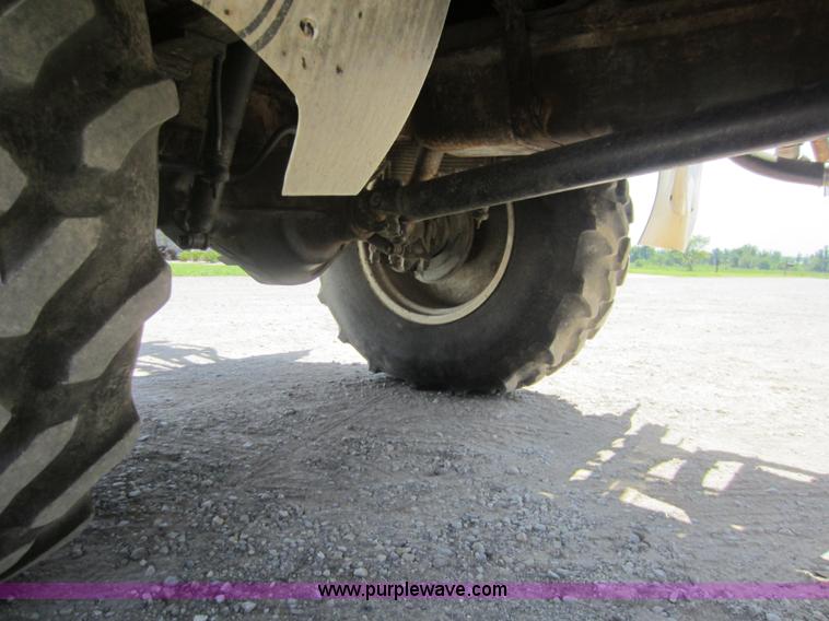 image for item C5458 1992 Ford F450 Super Duty sprayer truck