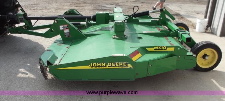 image for item D3702 John Deere MX10 10' rotary mower