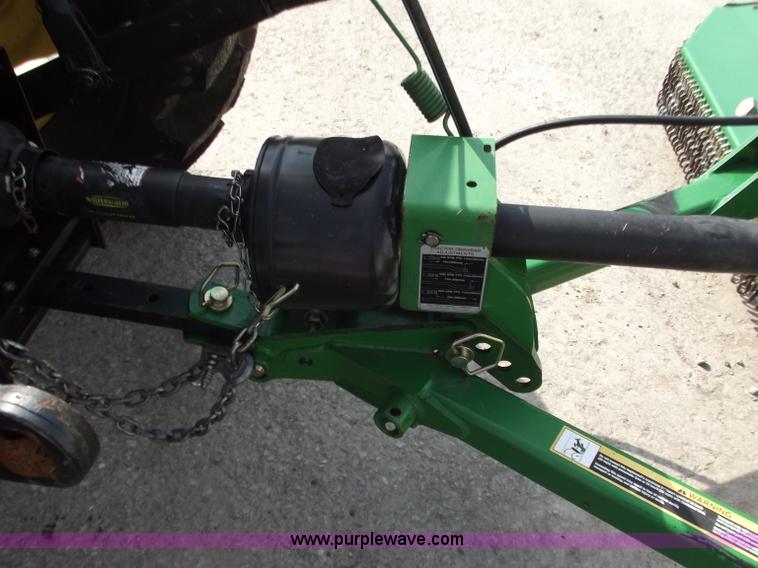 image for item D3702 John Deere MX10 10' rotary mower