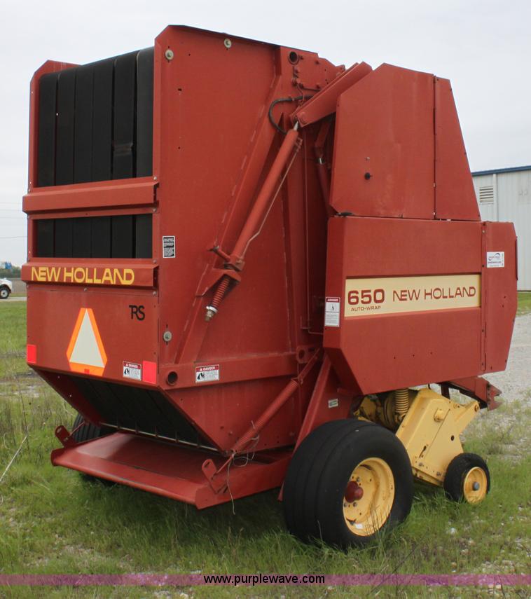 image for item D7798 1994 New Holland 650 round baler