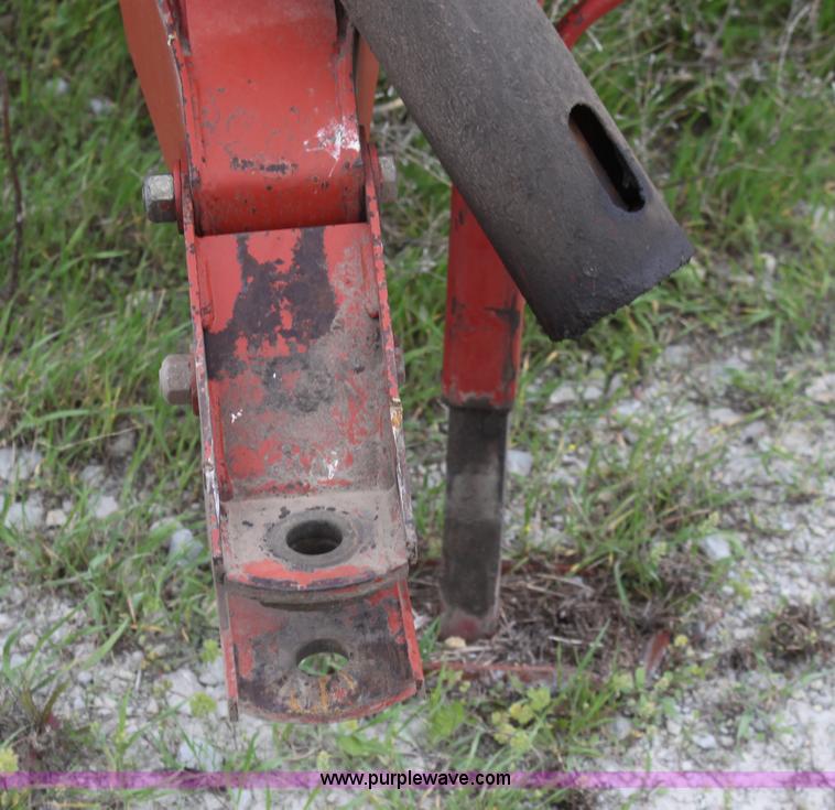 image for item D7798 1994 New Holland 650 round baler