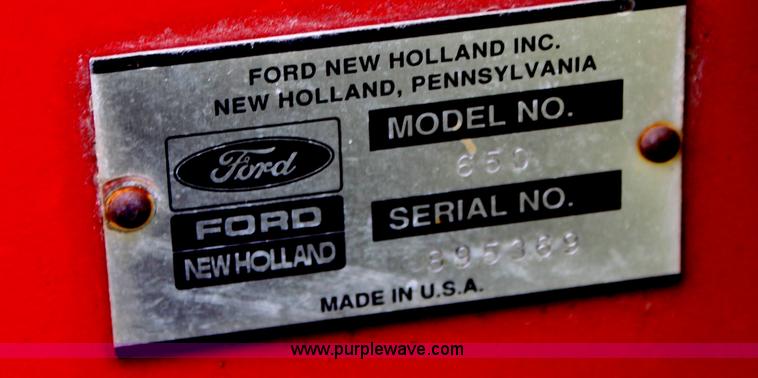 image for item D7798 1994 New Holland 650 round baler