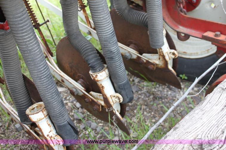 image for item D7799 International Harvester 20 row grain drill