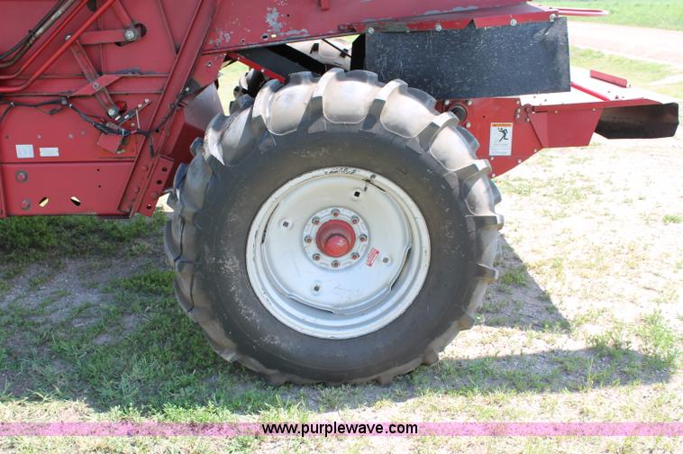 image for item D7869 1987 Case IH 1680 Axial-Flow combine